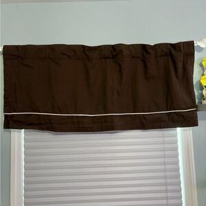 Pottery barn kids - Brown Valance Curtain.  Window treatment. Set of 2.